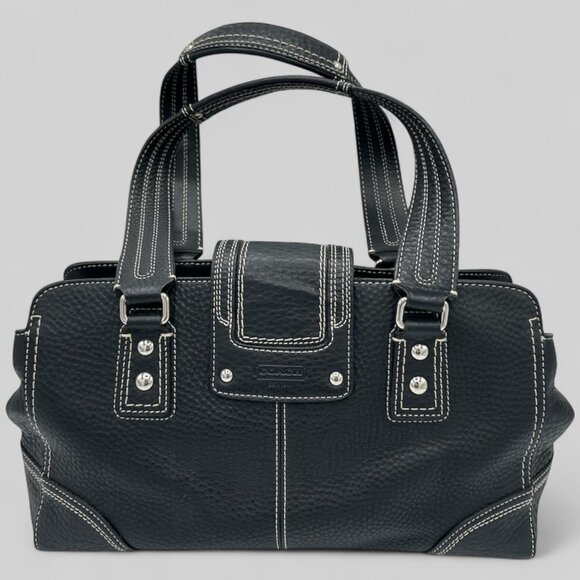 ⭐️SOLD⭐️ Vintage Coach Hampton Black Leather Satchel #F13961 - Picture 3 of 13